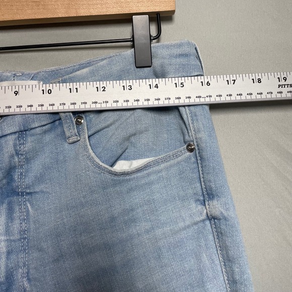 Good American Jeans Flare High Rise Raw Hem Light Wash Womens Size 12 31 - Picture 5 of 8